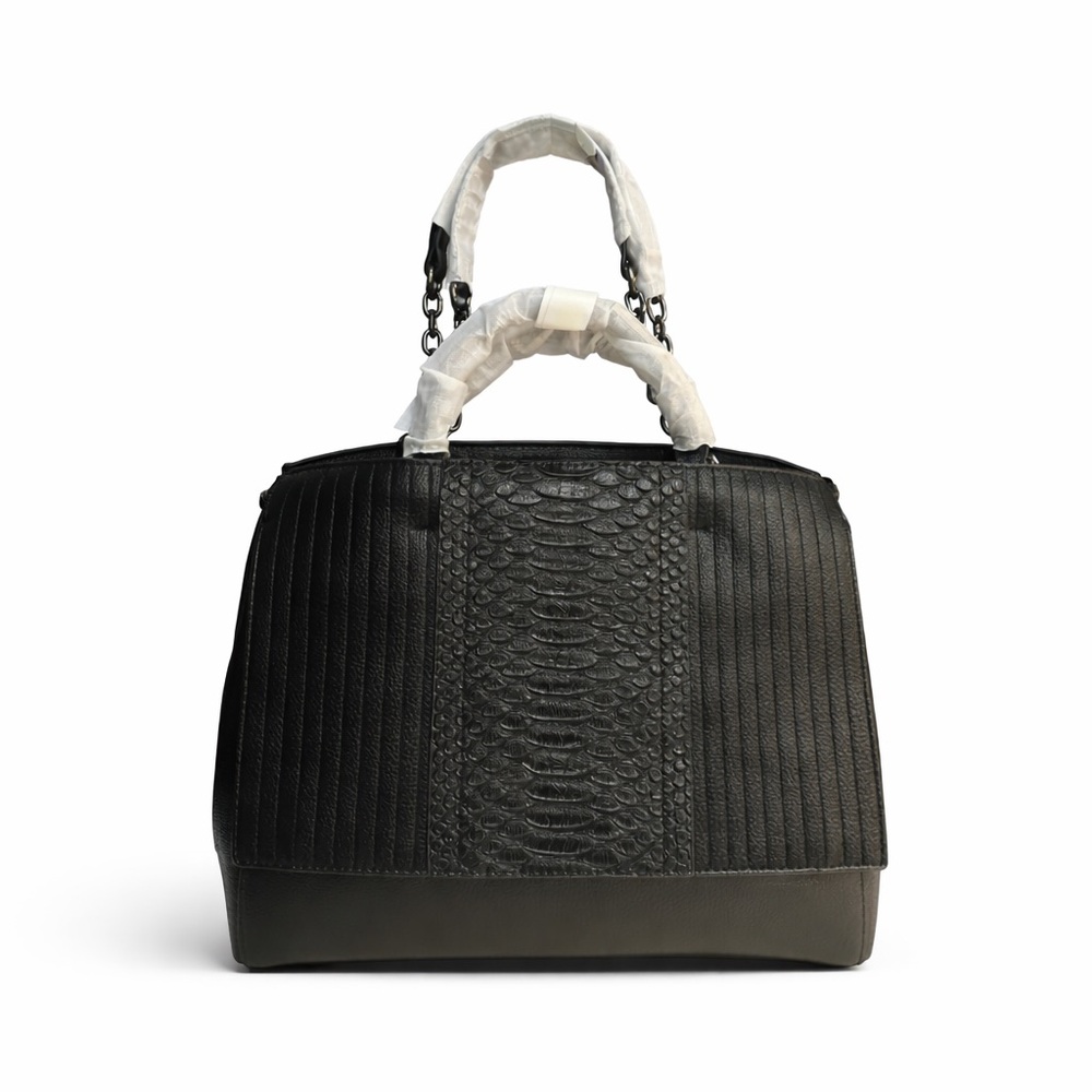 Aidrani Genuine Cow Leather Black Satchel Shoulder Bag Large Capacity Textured